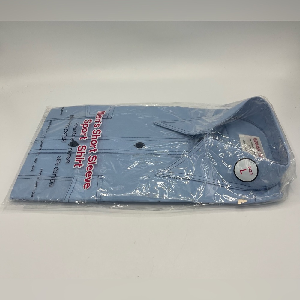 Vintage Light Blue Men's Short Sleeve Sport Shirt - Picture 6 of 6